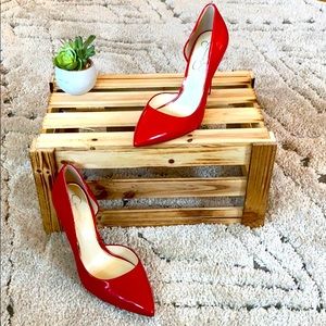 Jessica Simpson Red Patent Pheona Pumps